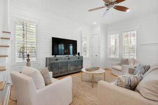 Town of Prominence- Jetty's Hidden Jem - 2