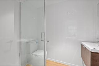 Alex Apartment Apt 15a - with shared gym and walk to town - 6