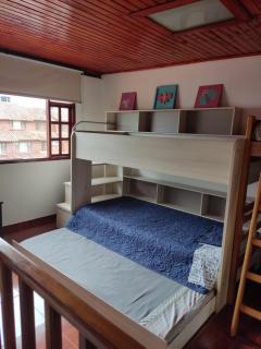 Hermoso Altillo en casa de familia - Chía - 4