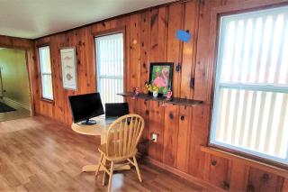 Flip Flop Inn - 6