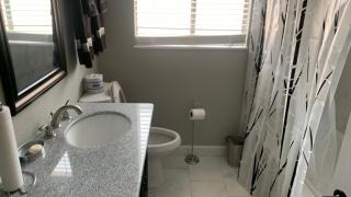 SU CASA ES MI CASA - 1