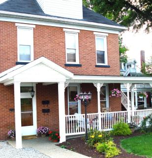 South Broadway Manor B&B - Near Fallingwater, Ohiopyle State Park, Hiking & Biking trails GAP - 6