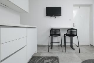Zagreb New Apartment, Near Bus Station - 4