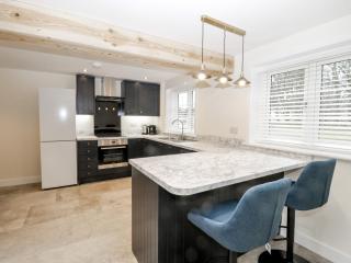 The Grooms Cottage - York - 1