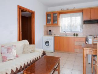 stayroulas studios - 4