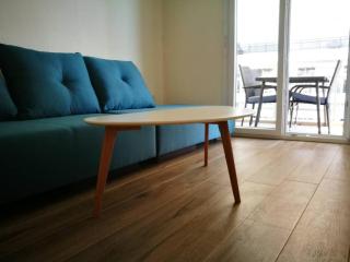 Lucy's Adorable First Line Beachfront Holiday Home - Kavala - 6