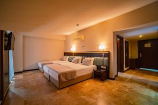 Royal Atlantis Spa & Resort - 5