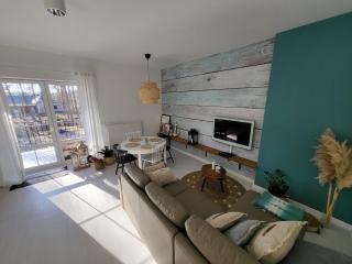 APARTAMENT przy jeziorze - 5