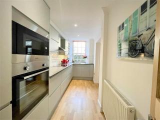Elite 3 Bed New Town Apt with Private Walled Garden - Edinburgh - 1