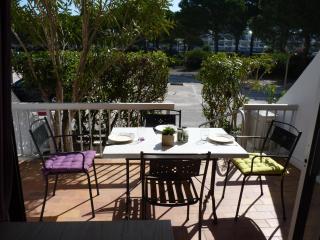 Sol-y-Days Flamant, Studio avec terrasse et parking, résidence avec un accès direct à la plage - Le Grau-du-Roi - 0