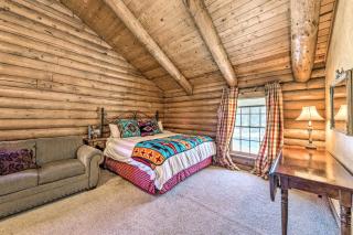 Cozy Alto Cabin on 2 Acres Near Fishing and Skiing! - 1