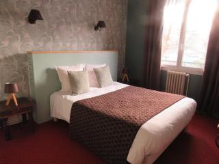 Logis Hôtel Saint Cyr - La Ferté-Saint-Cyr - 4