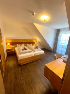 Landgasthof Linde Hepbach, Hotel & Restaurant - Markdorf - 3