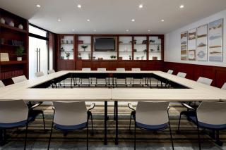 Holiday Inn & Suites Montreal Airport by IHG - 4