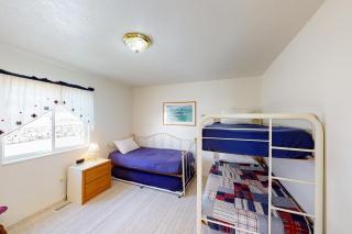 Marina Retreat - Garden City - 1