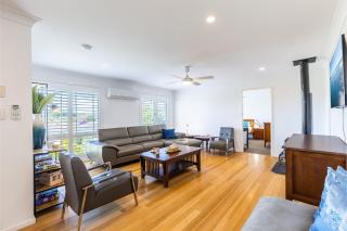 Kanimbla House 15 Kanimbla Dr - air con, WiFi and pet friendly - 9