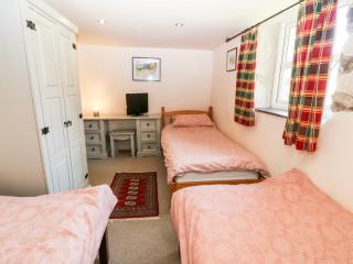 Bwthyn y Dderwen Oak Cottage - 2