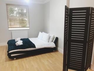 JB Stays Family & contractor stays, Free parking - 4