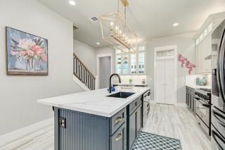 De Galvez to Paradise - Galveston - 2