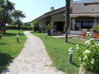 La stanza di villa Sara - Civitavecchia - 9