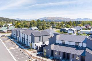Alpine Junction Townhouse Apartments, Lodge & Hotel - Wanaka - 2