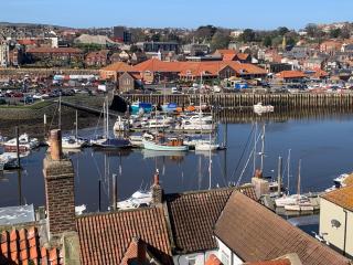 Room on the Ropery- With Free Parking - Whitby - 6