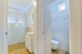 Zara Lumina Apartment - 5