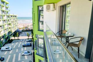 Seascape Apartment Spa n Pool Beach Resort - Mamaia - 0