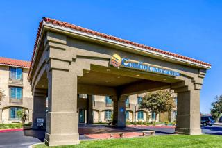Comfort Inn & Suites Lancaster Antelope Valley - Lancaster - 0