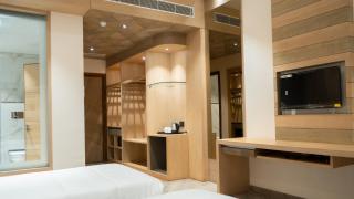 Clarks Inn Suites Kangra - Kangra - 9