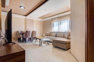 Twin Street Apartments - 6
