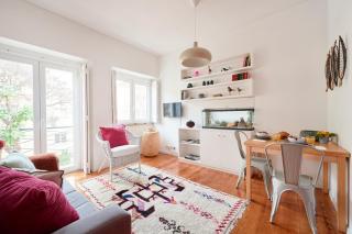 Sunny Renovated Apt With AC, By TimeCooler - Lissabon - 0