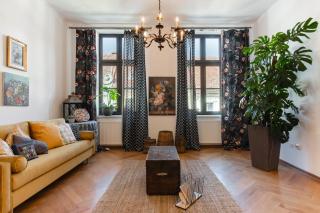 City Center Art Deco Apartment - Braşov - 0