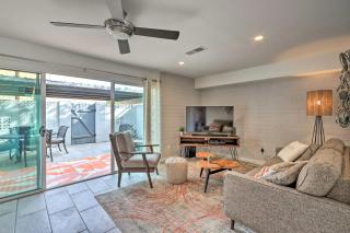 Chic Scottsdale Home with Balcony, Walk to Old Town! - Scottsdale - 9