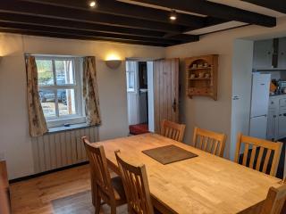 Rose Cottage - 4