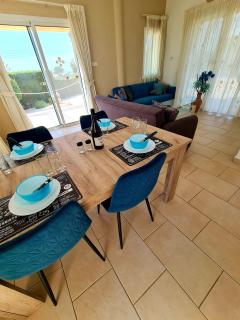 Villa Anastasia - Stunning Sea View, Cheerful 2 Bedroom Villa - Peyia - 2