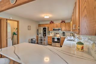 about 1 Mi to Lake Secluded Poconos Home with Decks - 1