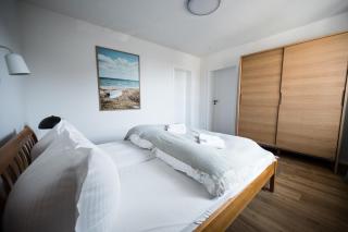 Wunderschöne Ferienwohnung mit Feldblick und Balkon, mit kostenlosem Wlan und Strandfahrrad, Haustiere erlaubt - Börgerende-Rethwisch - 4