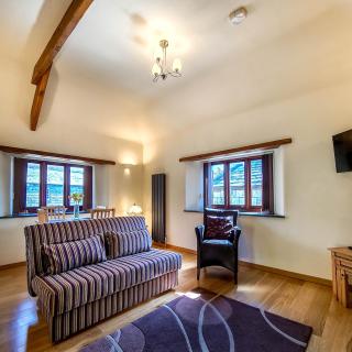 Ta Mill Cottages & Lodges - Olde Granary - 3