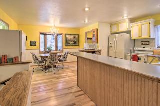 Cozy Home with Hot Tub Half Mi to Salmon River! - Salmon - 2