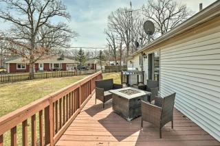 Renovated Home with Deck, Steps to State Park! - 9