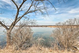 Renovated Home with Deck, Steps to State Park! - 8