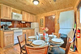 Cozy Creekside Cabin about 24 Mi to Red River! - Beattyville - 9