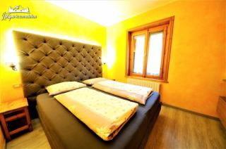 Residence Casa Longa by Livigno Accomodation - Livigno - 3