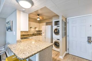 Sunny Destin Condo with Pool and Beach Access! - Destin - 1