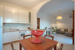 Maria Beach House - 2min walk to the beach - rooftop terrace with sea view - 5
