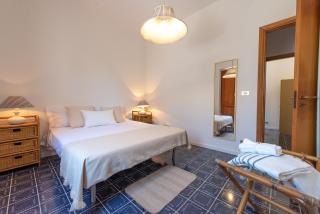 Maria Beach House - 2min walk to the beach - rooftop terrace with sea view - 3