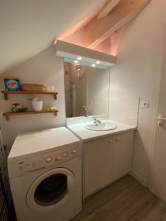 Place de la mairie T2 type loft 70m2 terrasse 35m2 - Cauterets - 9