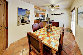 Susan's Hideaway Unit B - 5