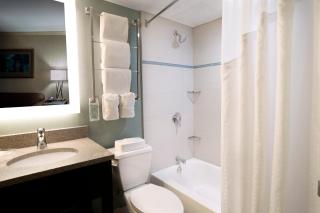 Holiday Inn Columbus Dwtn-Capitol Square by IHG - Columbus - 1